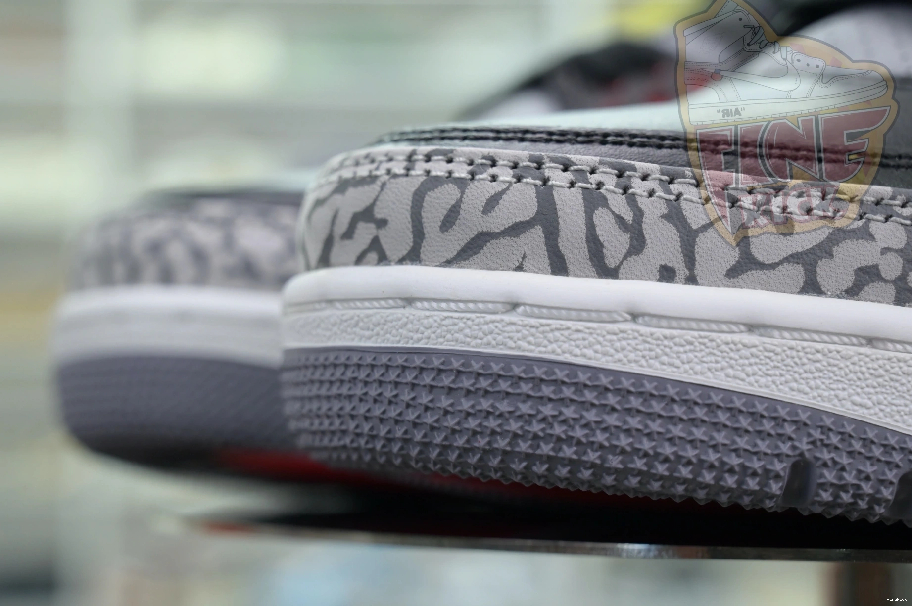 Reimagined” Cement Jordan 3“Black Air 1106